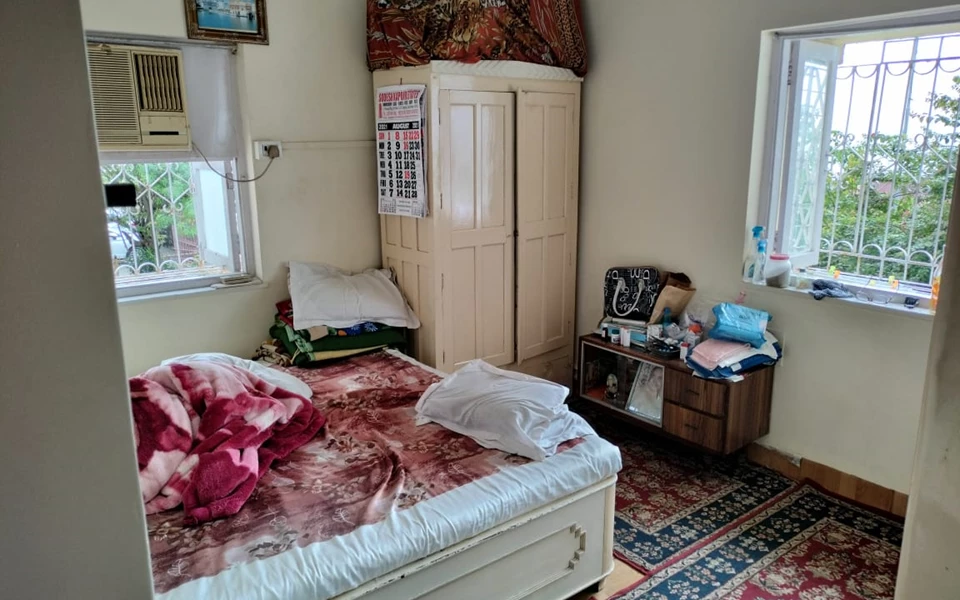 3 - Lovedale, Colaba