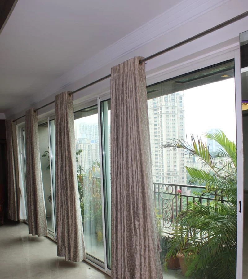11 - Evita, Powai