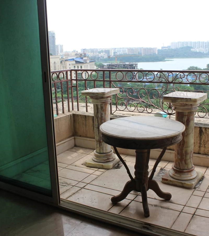 30 - Evita, Powai