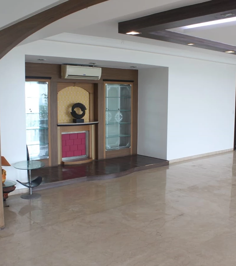 31 - Evita, Powai