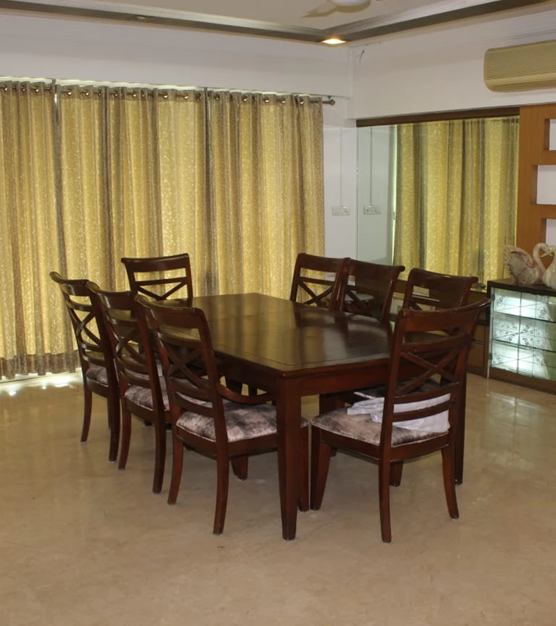 33 - Evita, Powai