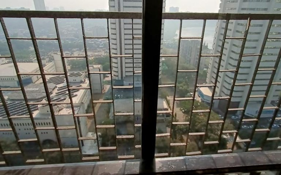 1 - Jolly Maker 1, Cuffe Parade