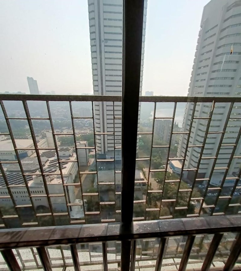 1 - Jolly Maker 1, Cuffe Parade