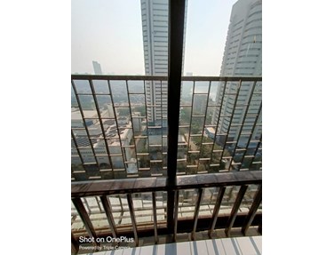 1 - Jolly Maker 1, Cuffe Parade