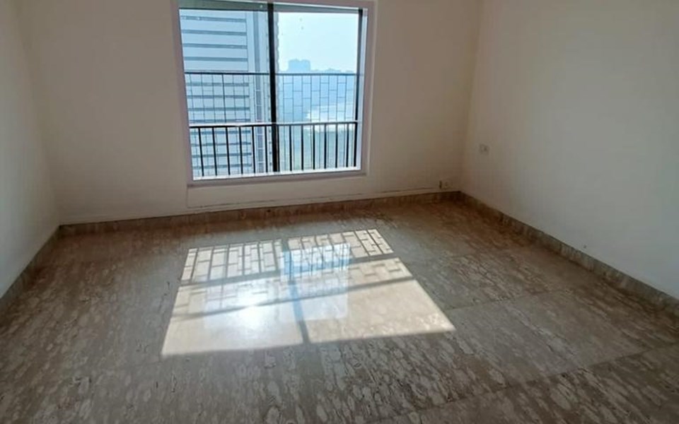 3 - Jolly Maker 1, Cuffe Parade