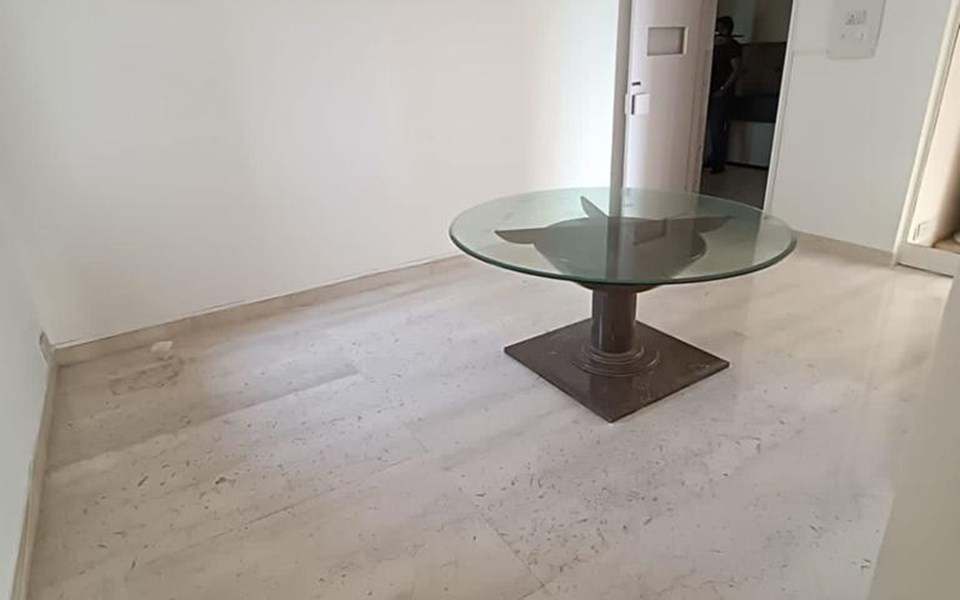 4 - Jolly Maker 1, Cuffe Parade