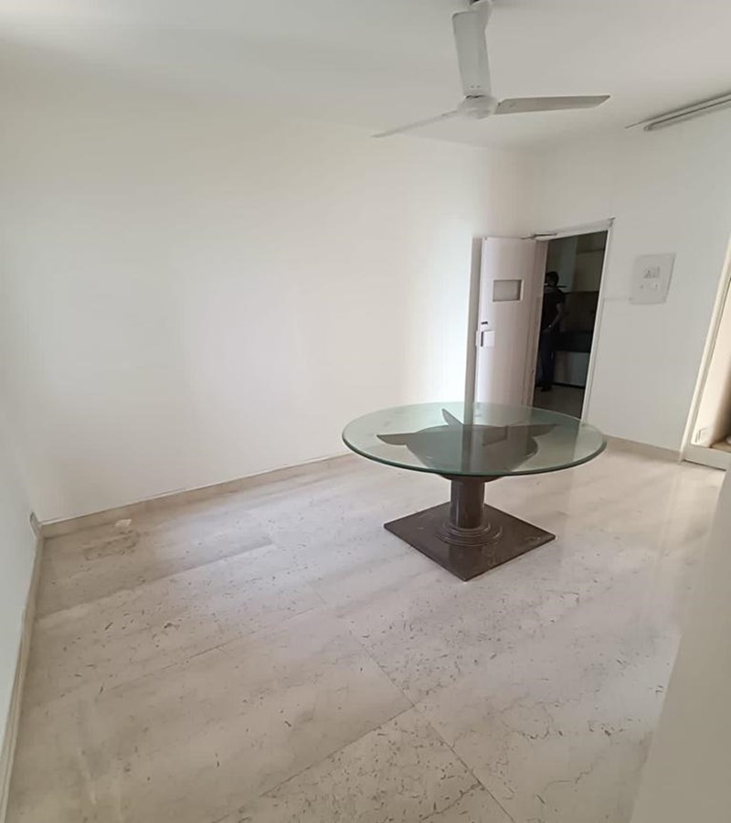 4 - Jolly Maker 1, Cuffe Parade