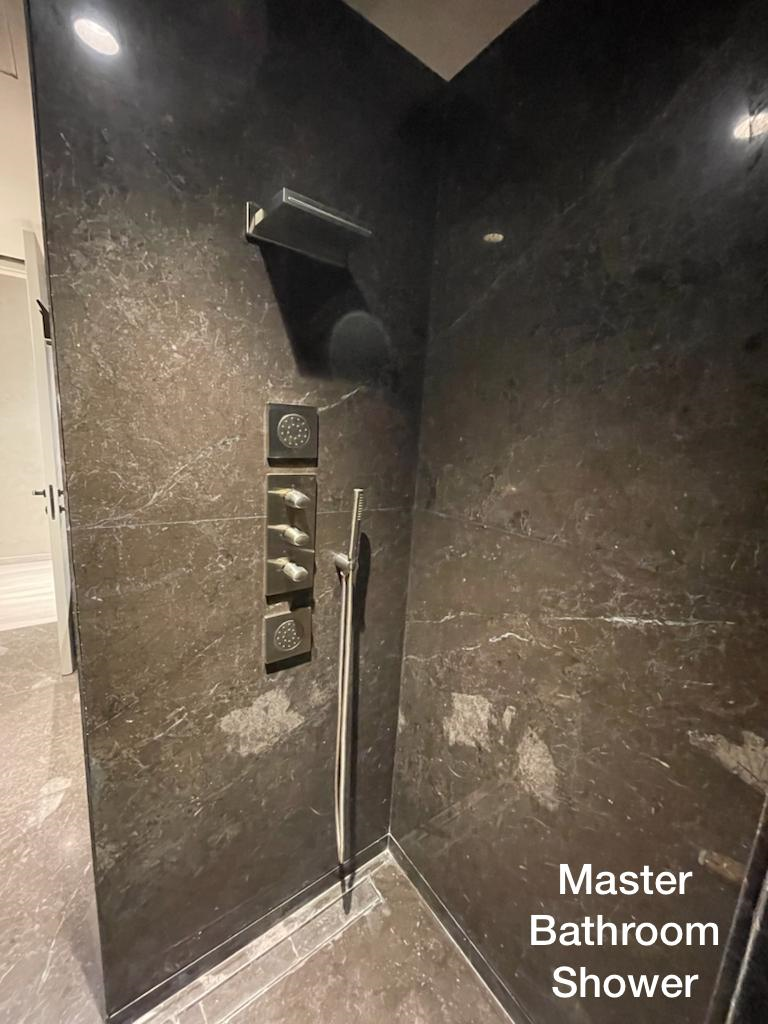 4 BHK Flat for Sale in Lower Parel - Lodha World View