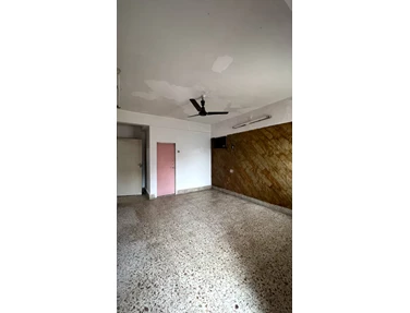 4 - Juhu Beekay Society, Juhu
