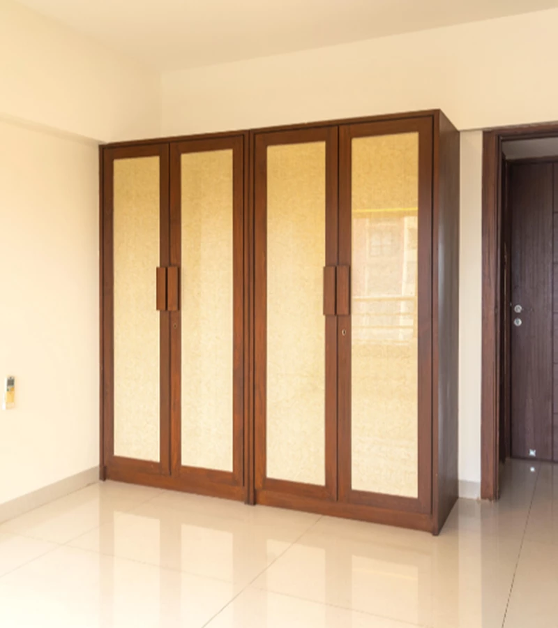 8 - Lewis Villa, Santacruz West