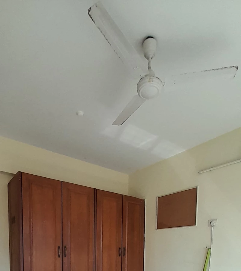 10 - Renaissance, Andheri West