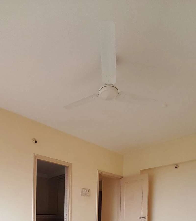 11 - Renaissance, Andheri West