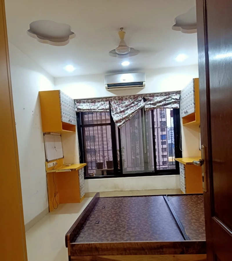 6 - Raheja Classique, Andheri West