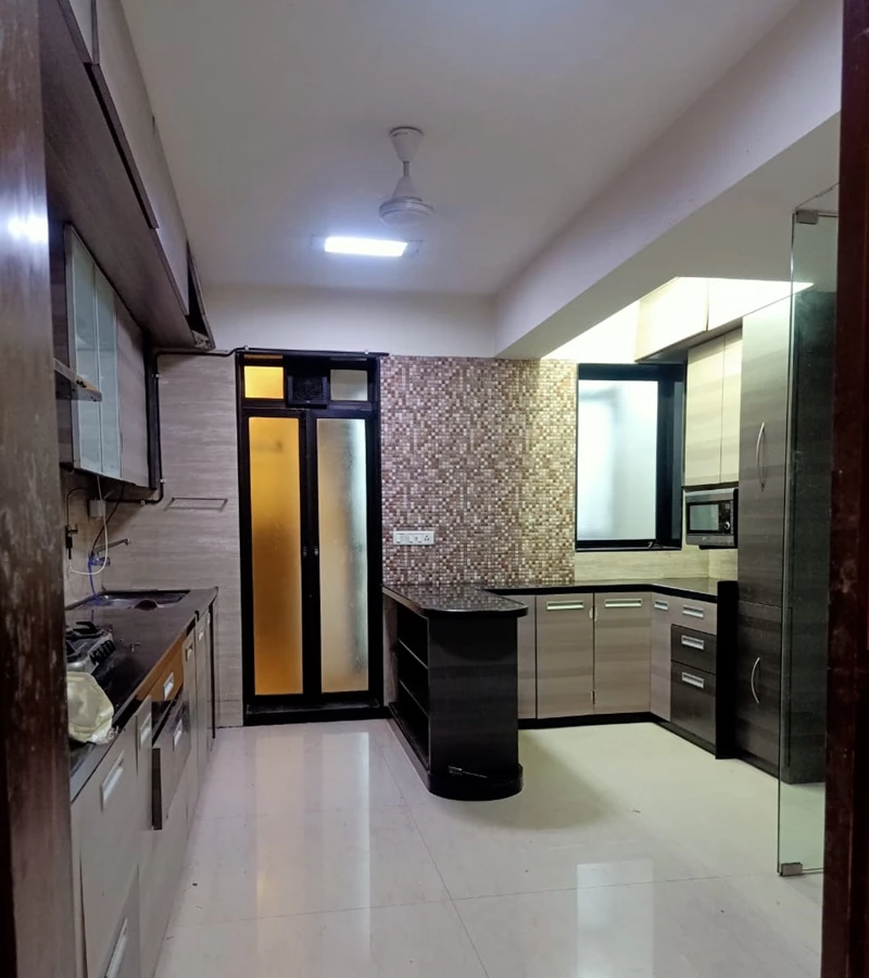 8 - Raheja Classique, Andheri West