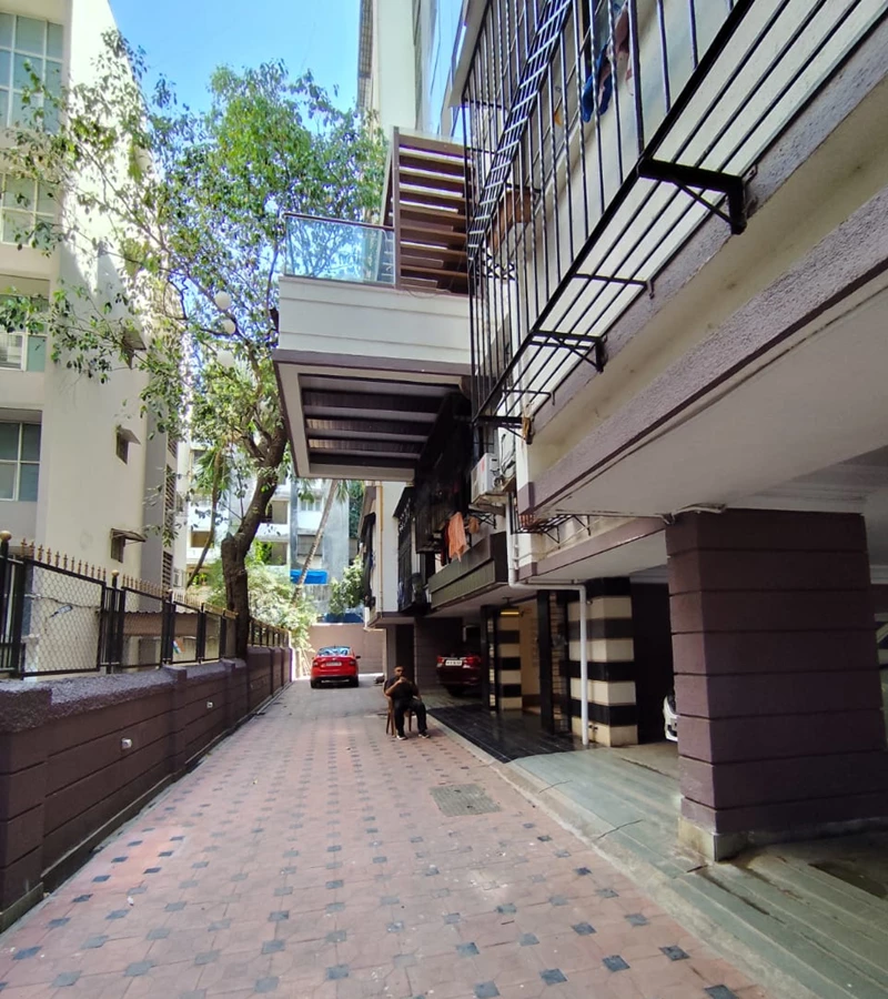 23 - Suraj Ashiana, Khar West