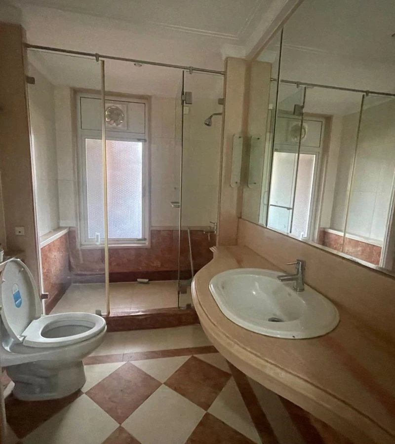 4 - Tivoli, Powai