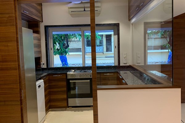 Flat on rent in Dharamjyot, Bandra West