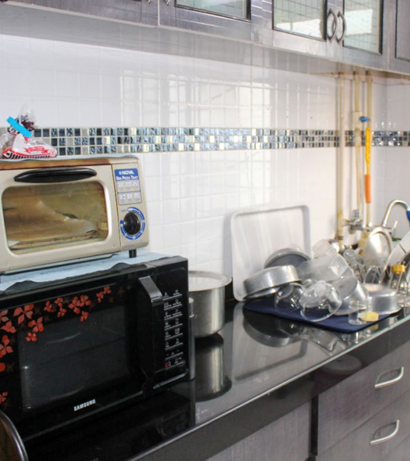 17 - Makhan Dham, Khar West