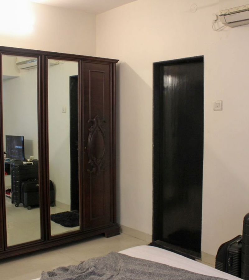 23 - Makhan Dham, Khar West