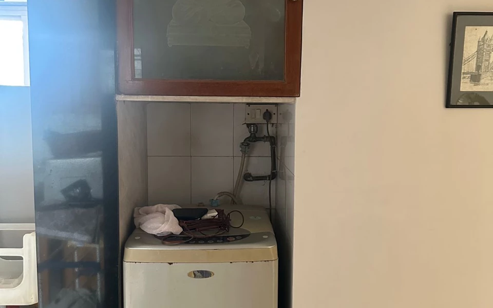 27 - Queens Park, Juhu