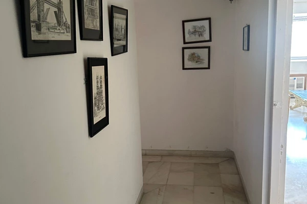 Flat on rent in Queens Park, Juhu