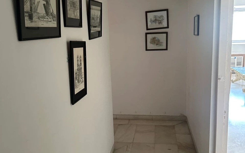 28 - Queens Park, Juhu