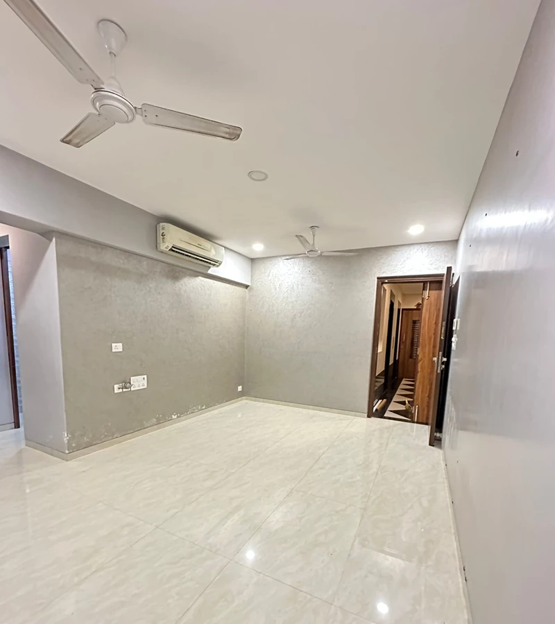 1 - Supreme 19, Andheri West