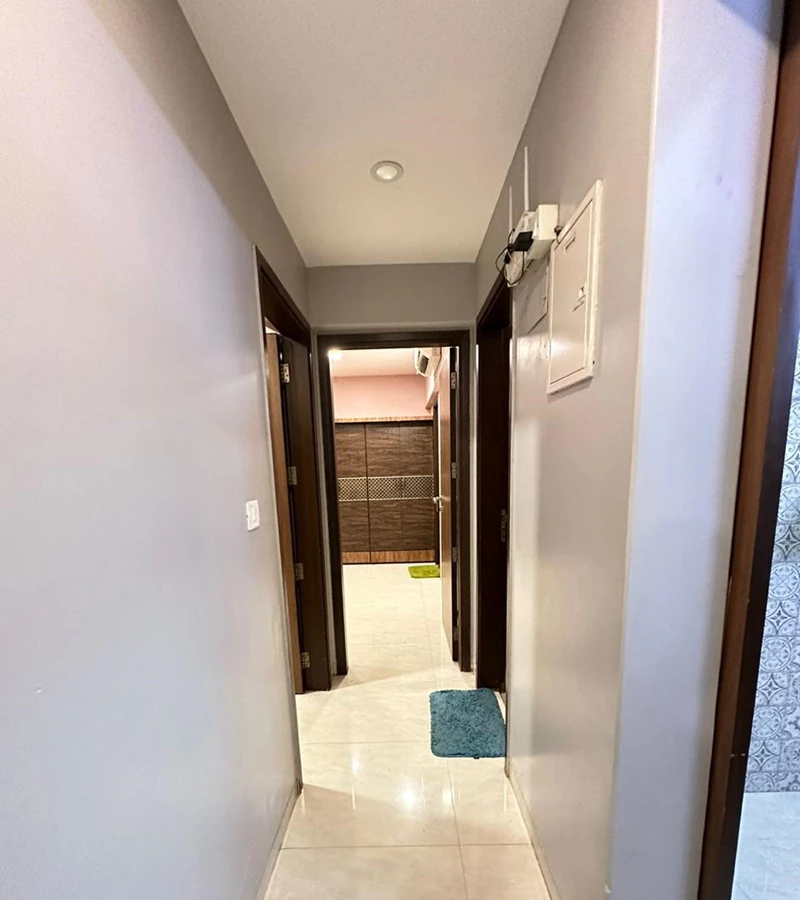 12 - Supreme 19, Andheri West