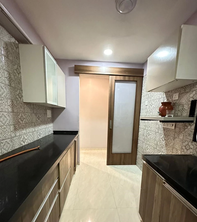 18 - Supreme 19, Andheri West