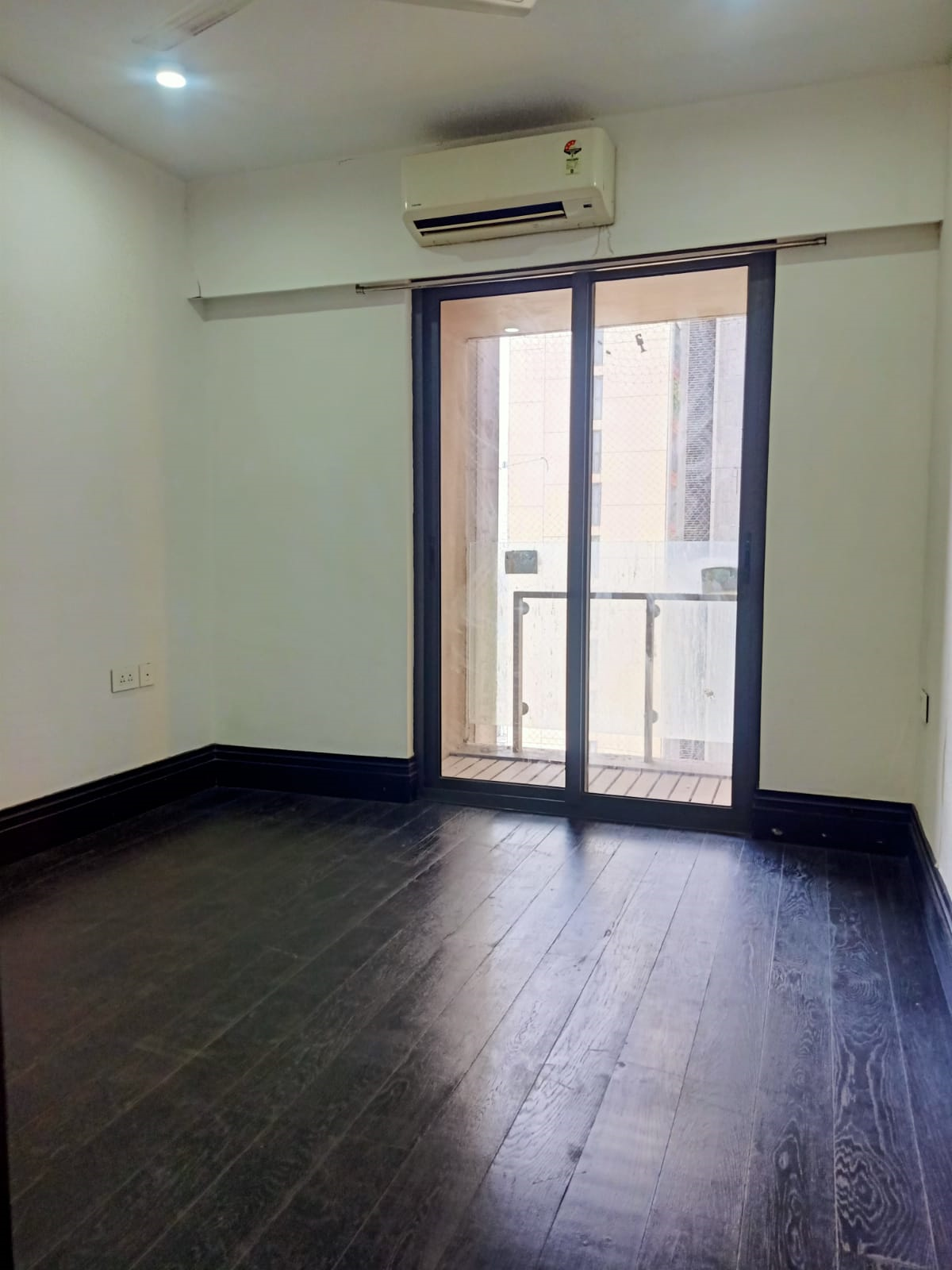 1 BHK Flat on Rent in Wadala - Lodha Estrella
