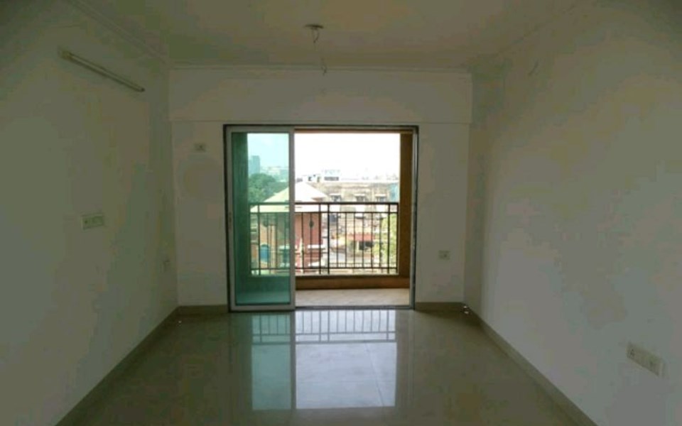 1 - Rosa Alba, Powai