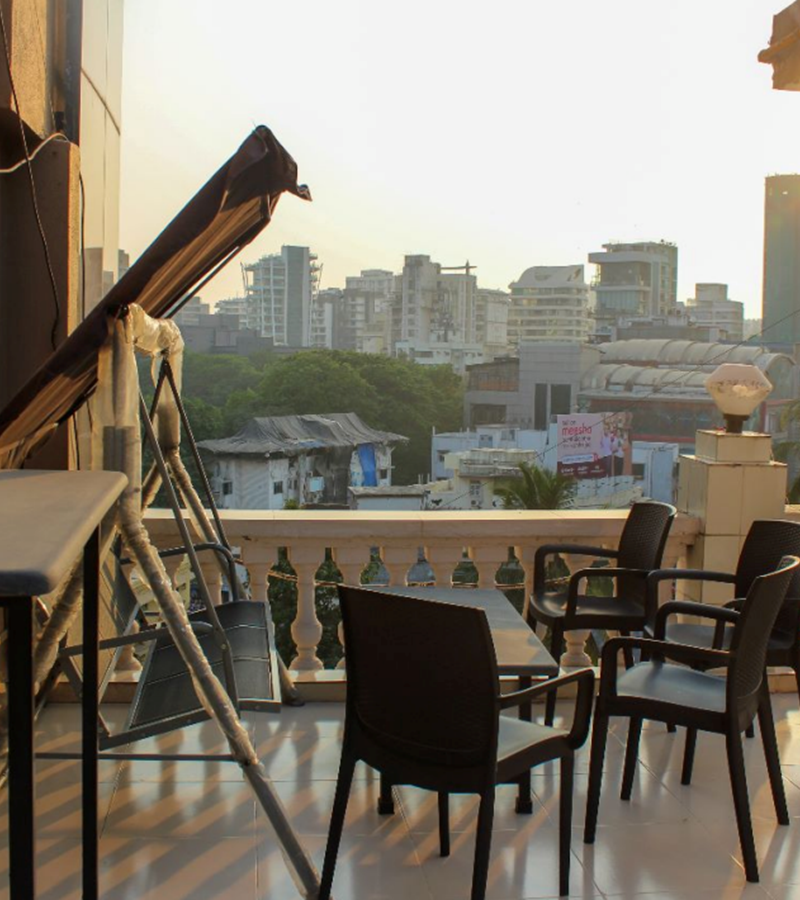 11 - Sadanand Classic, Khar West