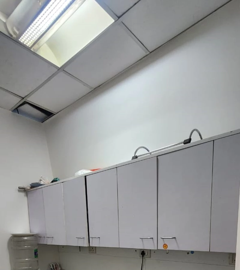 5 - Hyde Park, Andheri East