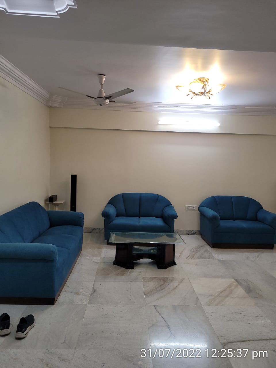 E - Eden, Kandivali West