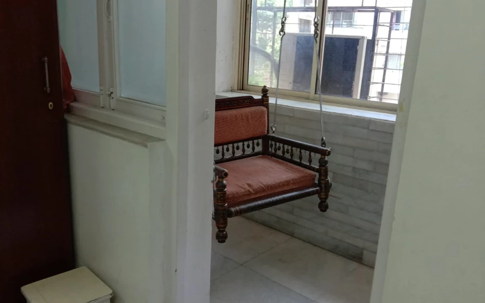 3 - Mahavir Apartment, Walkeshwar
