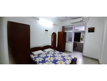 4 - Mahavir Apartment, Walkeshwar