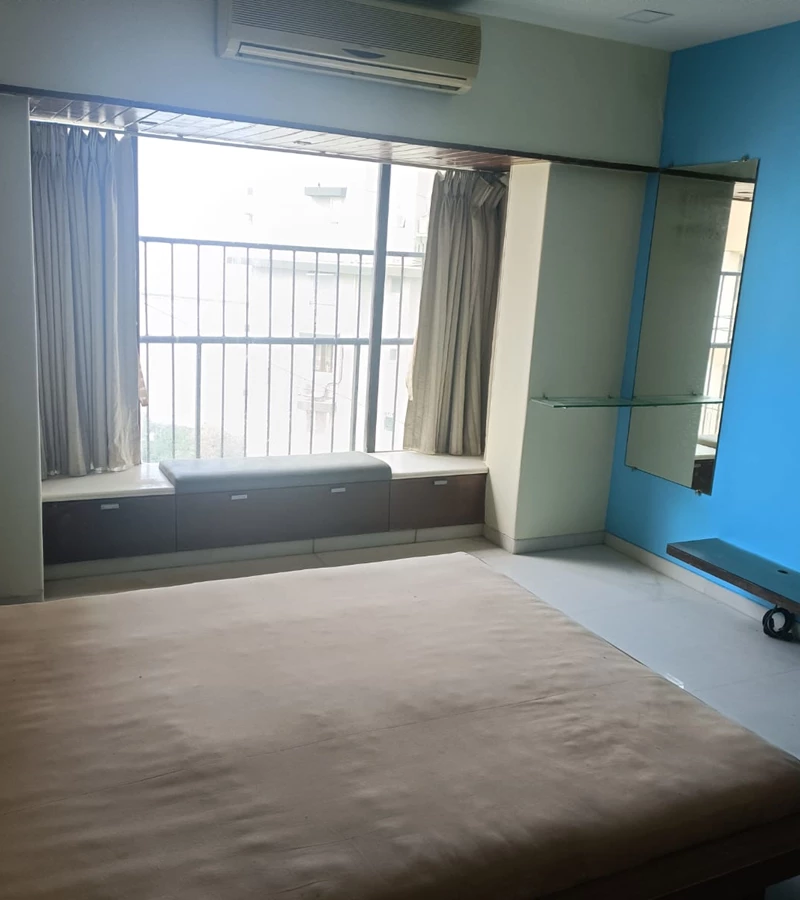 3 - Jolly Maker 1, Cuffe Parade