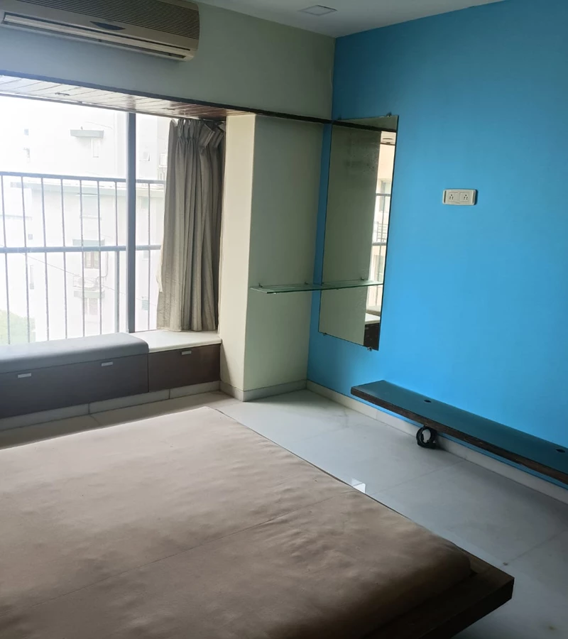 7 - Jolly Maker 1, Cuffe Parade