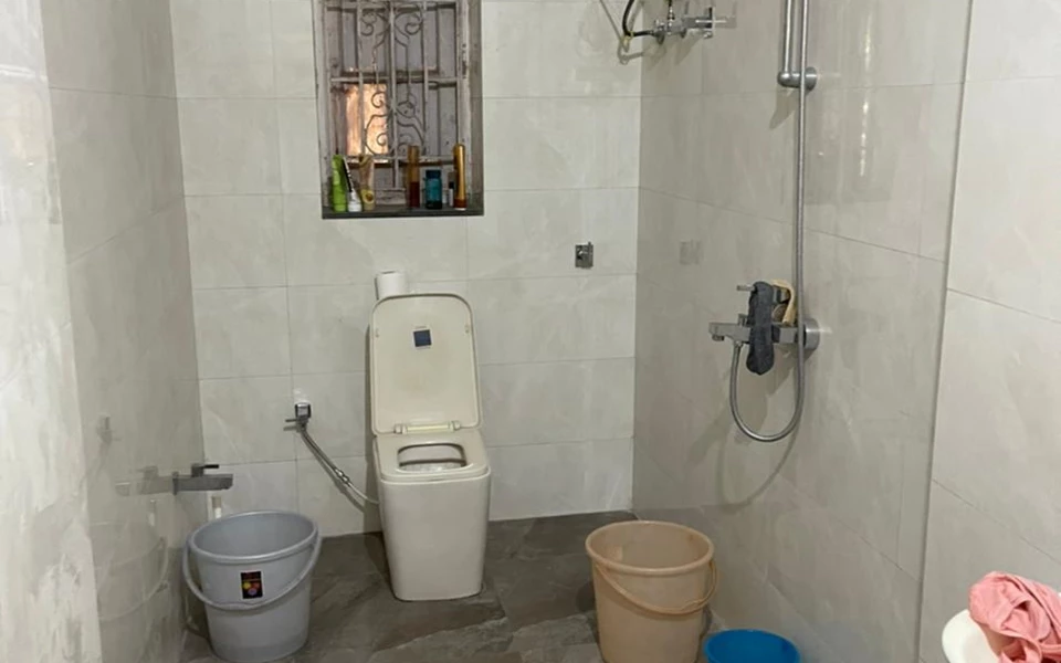 8 - Broacha House, Colaba