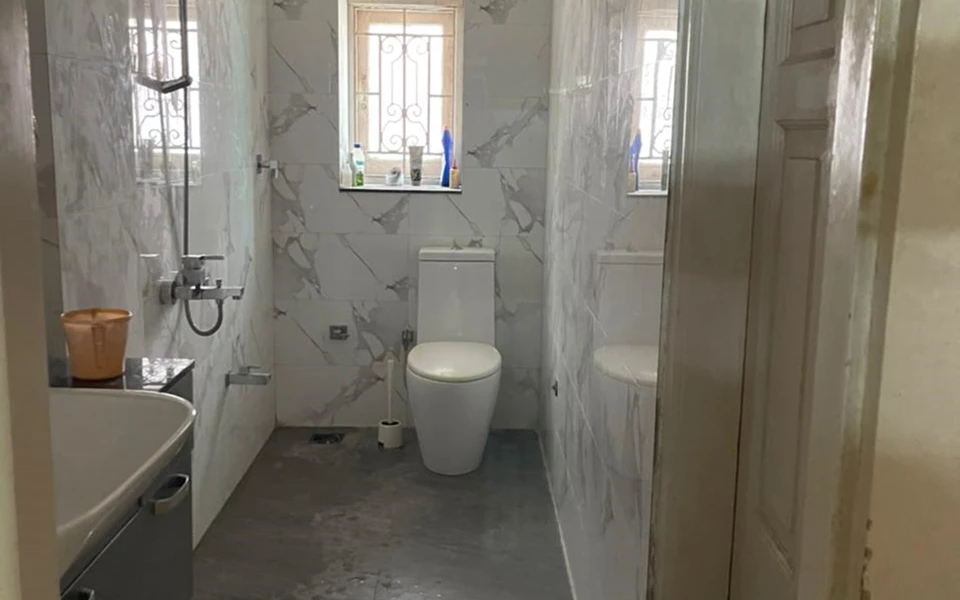 9 - Broacha House, Colaba