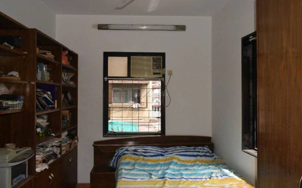3 - Usha Sadan, Colaba