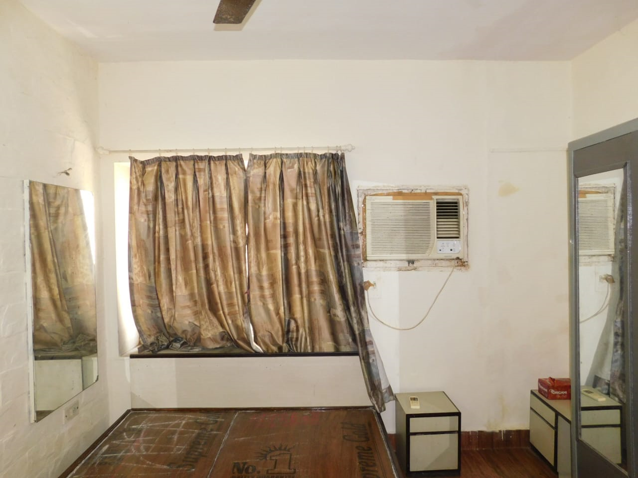 8 - Andheri Gulmohur CHS, Andheri West