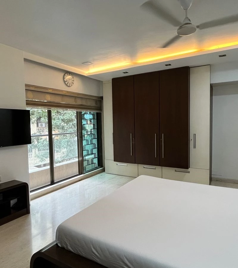17 - Arihant, Khar West