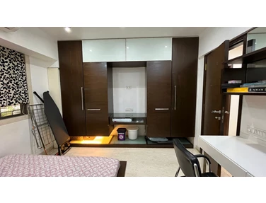 6 - Arihant, Khar West