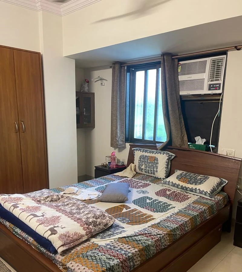2 - Saturn, Bandra West