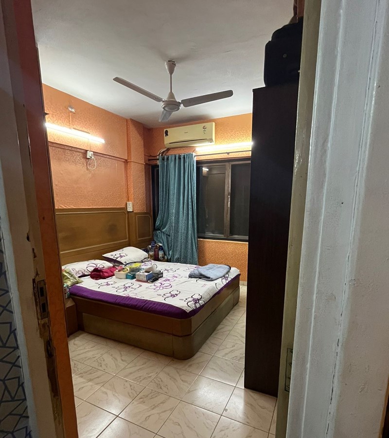 12 - Dunhill Apartment, Bandra West