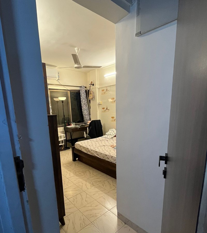 15 - Dunhill Apartment, Bandra West
