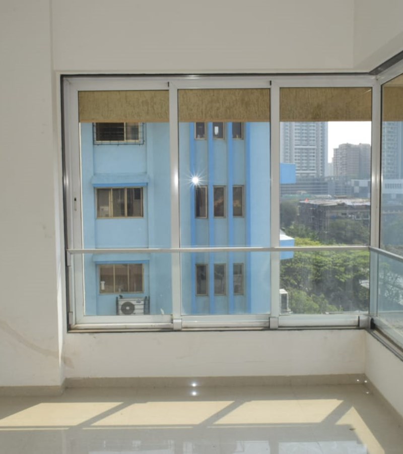 3 - Mittal Aristo, Parel