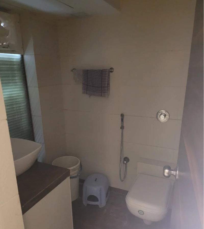 17 - Amarnath Tower, Andheri West