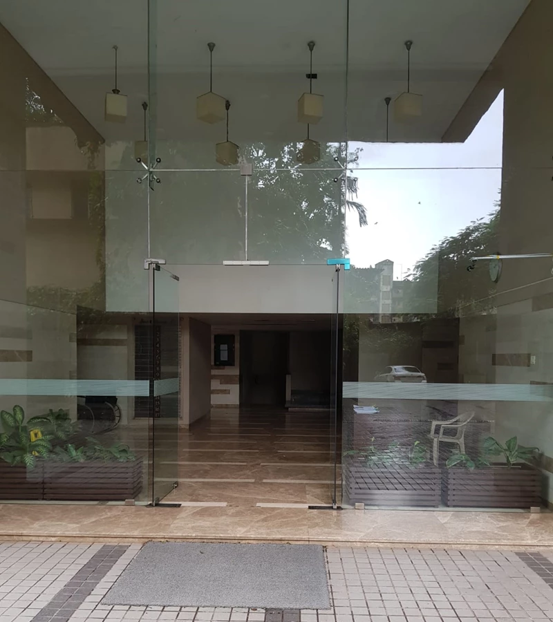 12 - Brookhaven, Andheri East